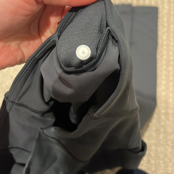 Lululemon all the right places - Picture 8 of 13